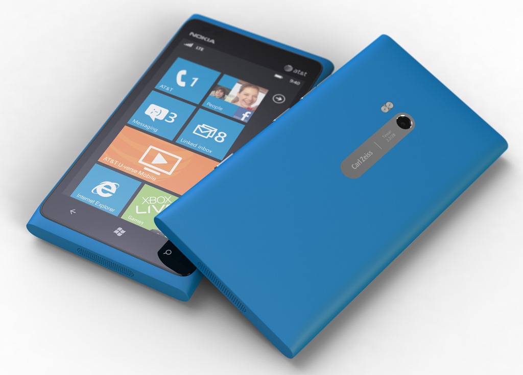 Nokia Lumia 900: Welcome to the Show
